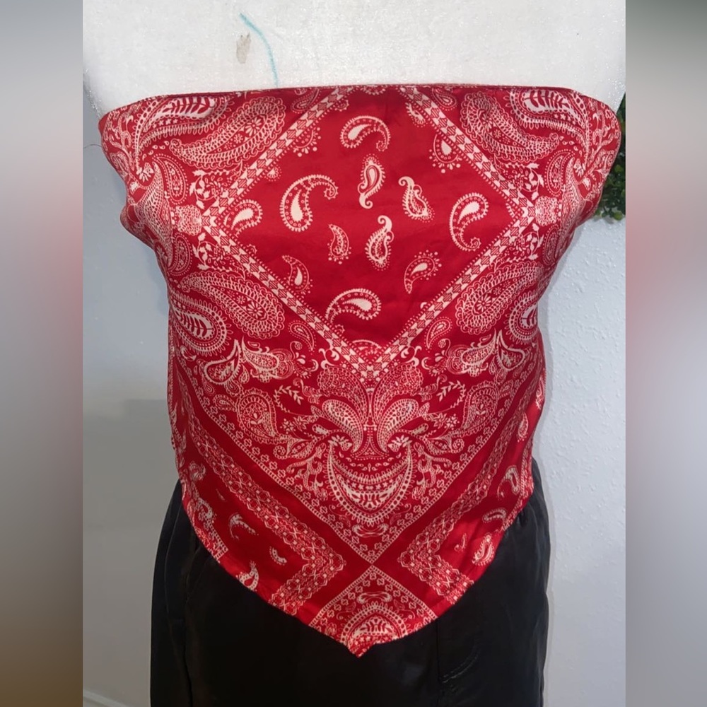 Bandanna top